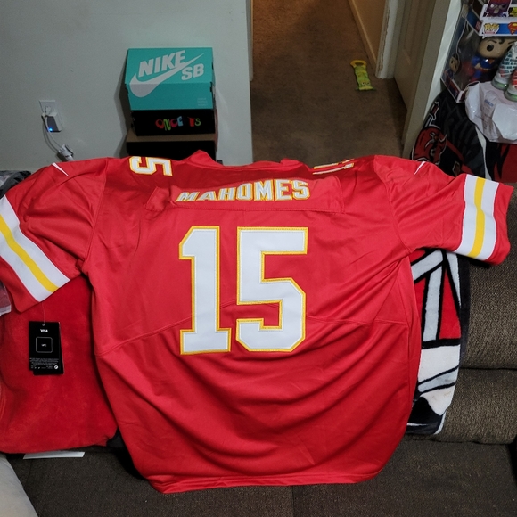 Bundle of jerseys.. sizes vary - Picture 4 of 5